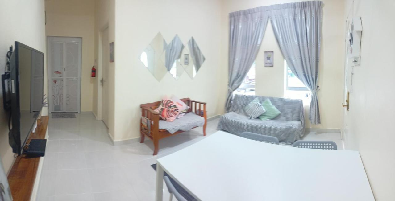 Topville Homestay Кангар Екстер'єр фото
