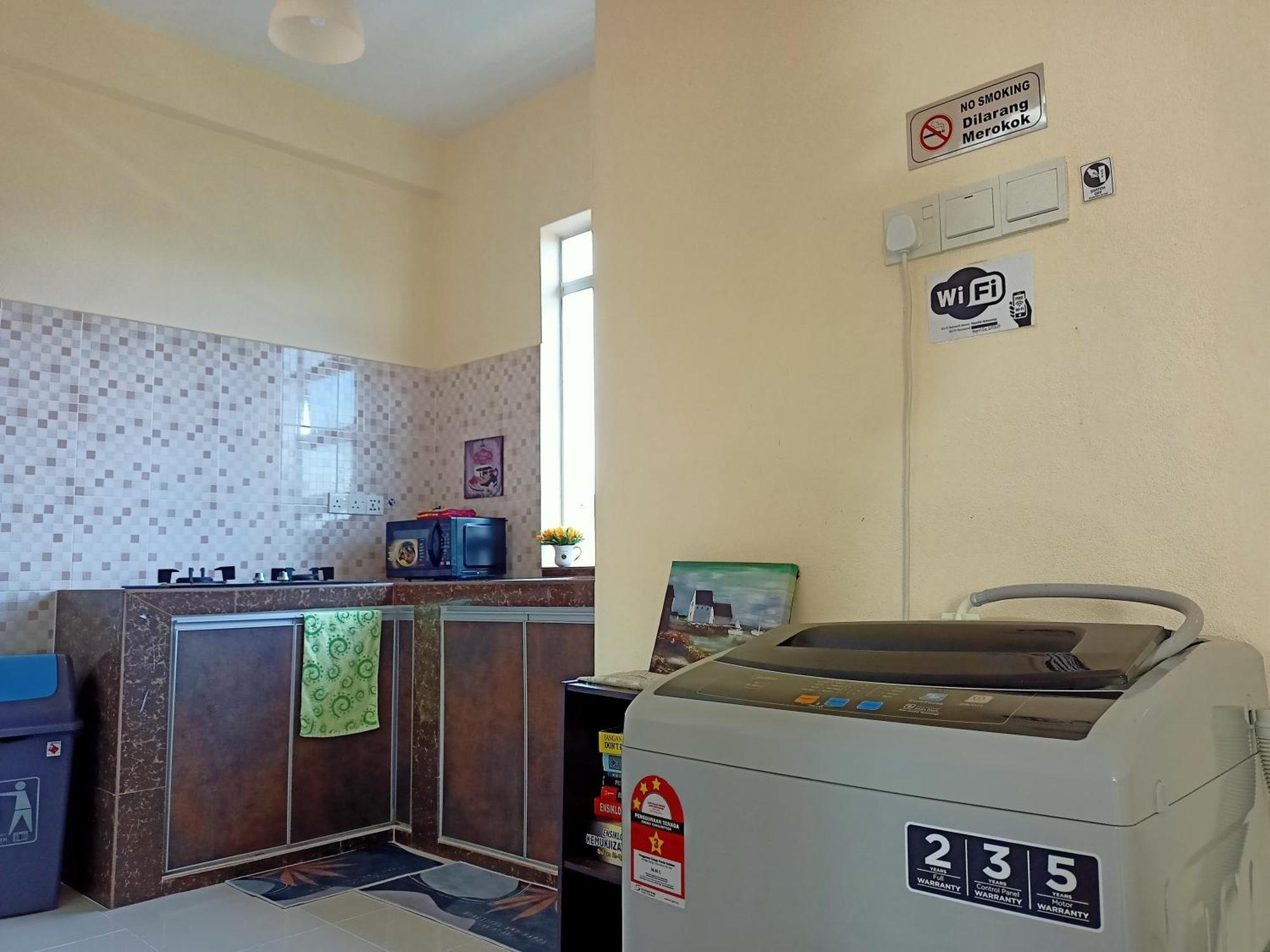 Topville Homestay Кангар Екстер'єр фото
